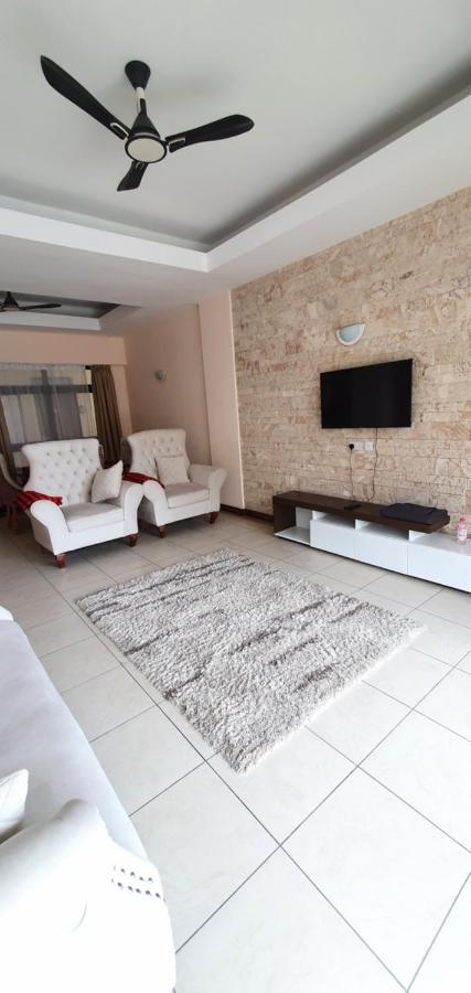 Penthouse Five - The Beautiful 3Br En-Suite Apt Mombasa Exteriér fotografie
